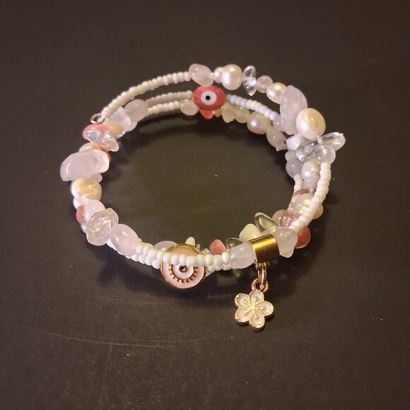 Light Pink Evil Eye Theme bracelet - Picture 3 of 4